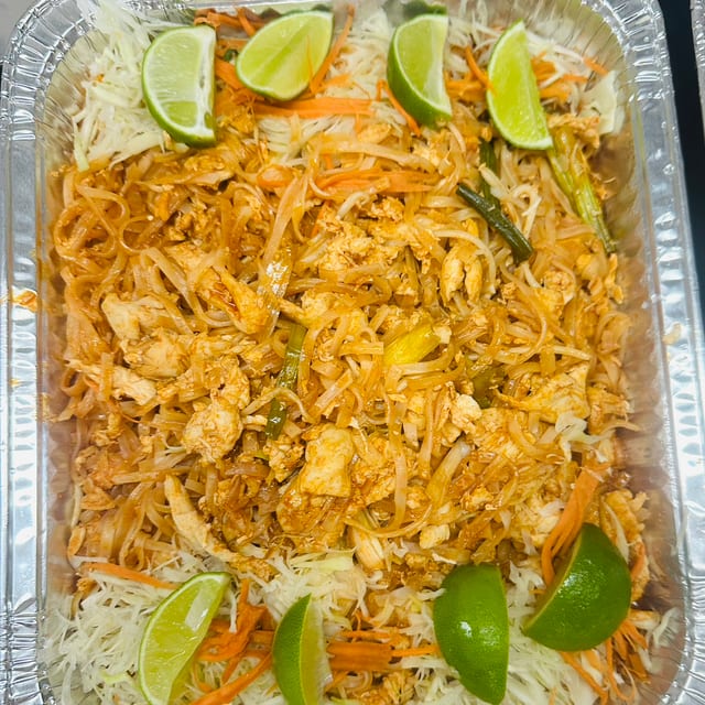 Pad Thai (Serves 5).