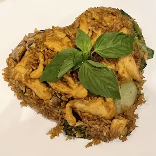 Basil Fried Rice (Serves 5).