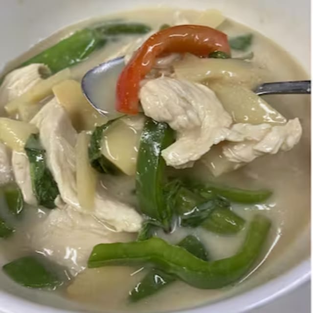 Green Curry Entree (Serves 5).